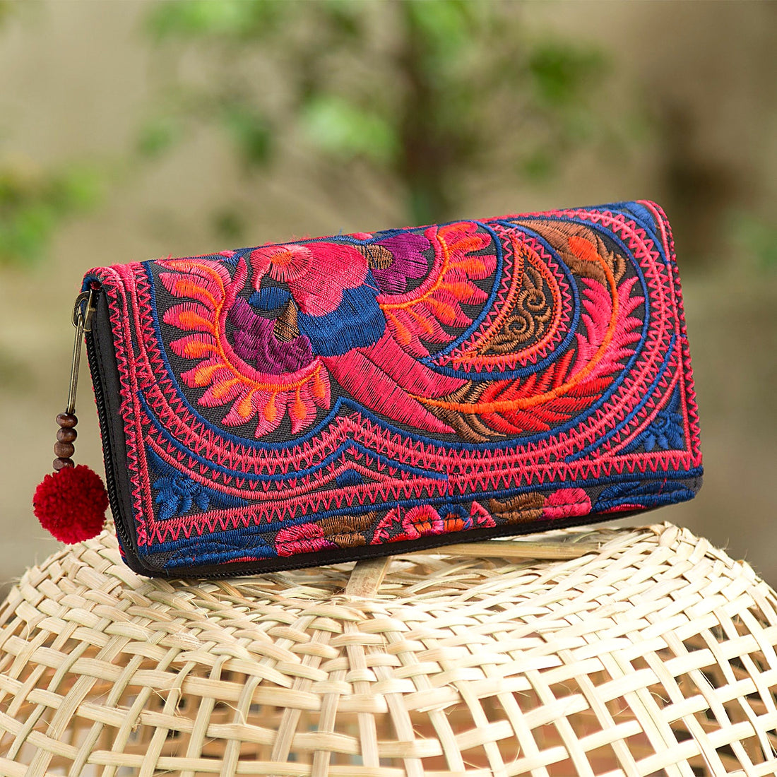 Phoenix Hmong wallet lifestyle